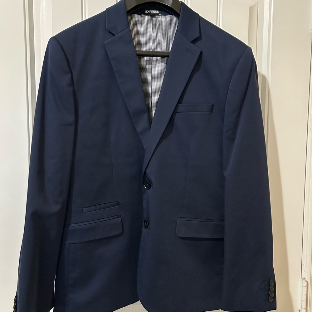Men’s Express blue suit